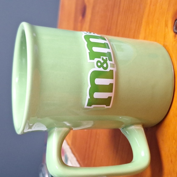 M&M's mug - Picture 2 of 3